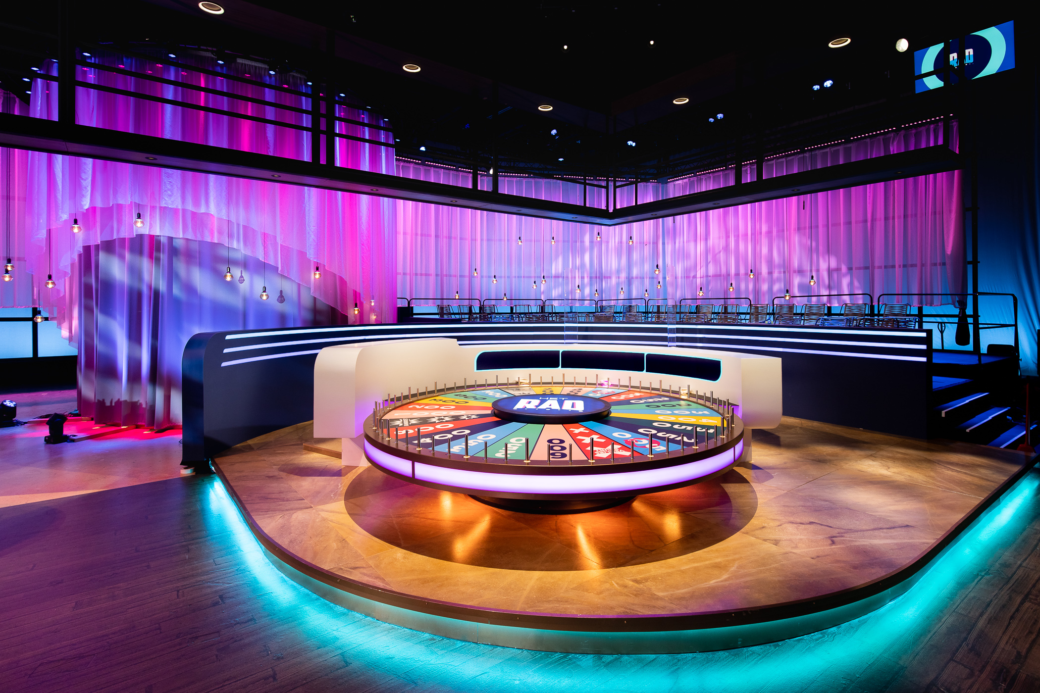 Painting with Light turns Wheel of Fortune into vivid quiz game show